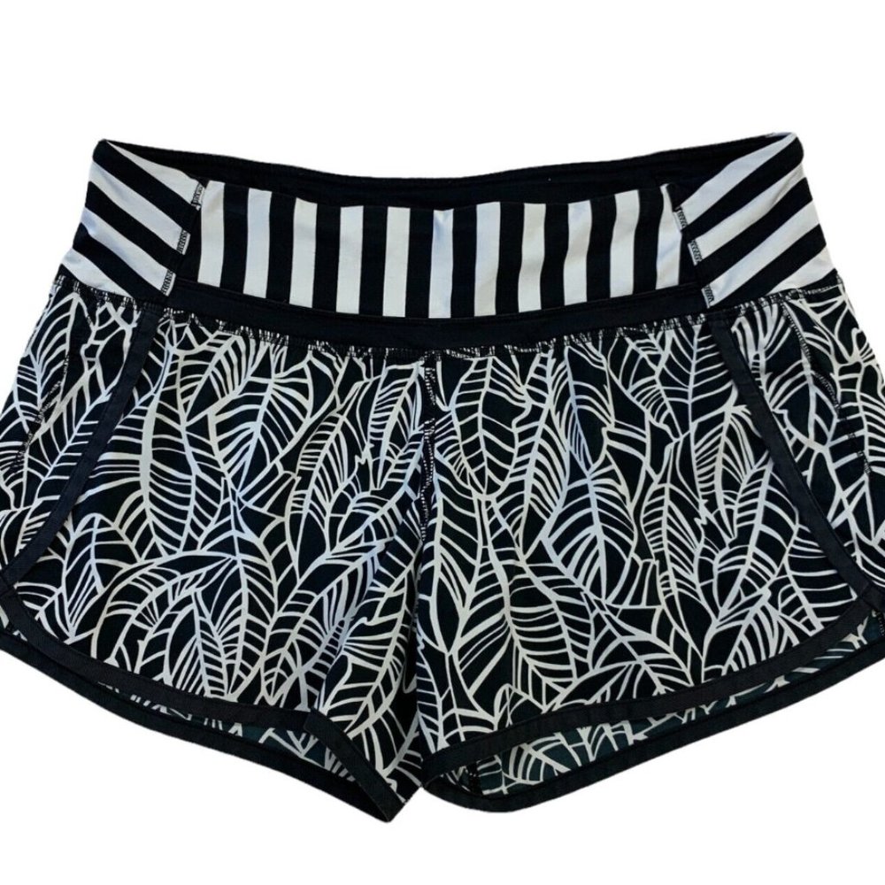 Lululemon Black and White Leaf Palm print Shorts